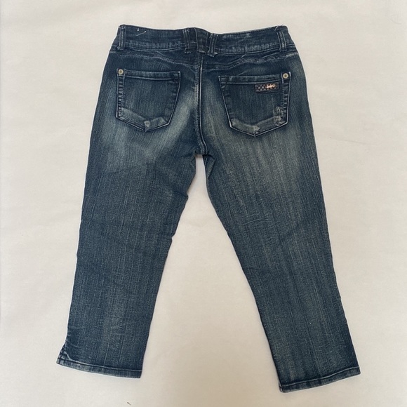 Capri Jeans - Picture 4 of 6